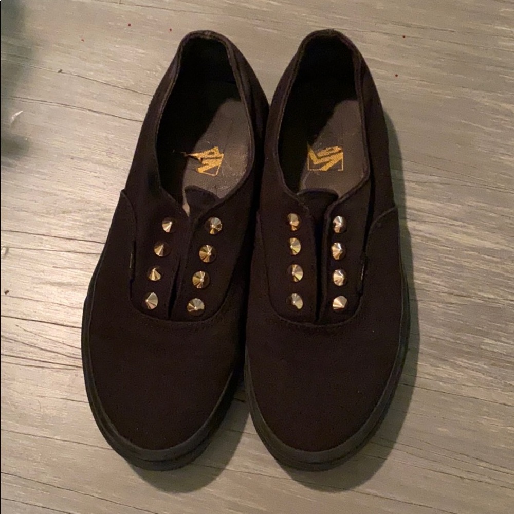 Girls Studded Black Vans